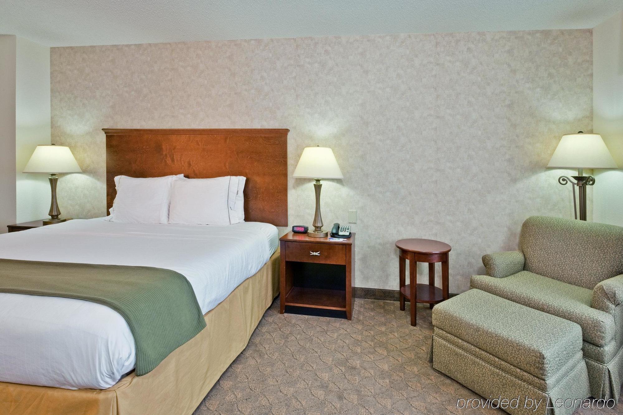 Holiday Inn Express & Suites Sparta Habitación foto